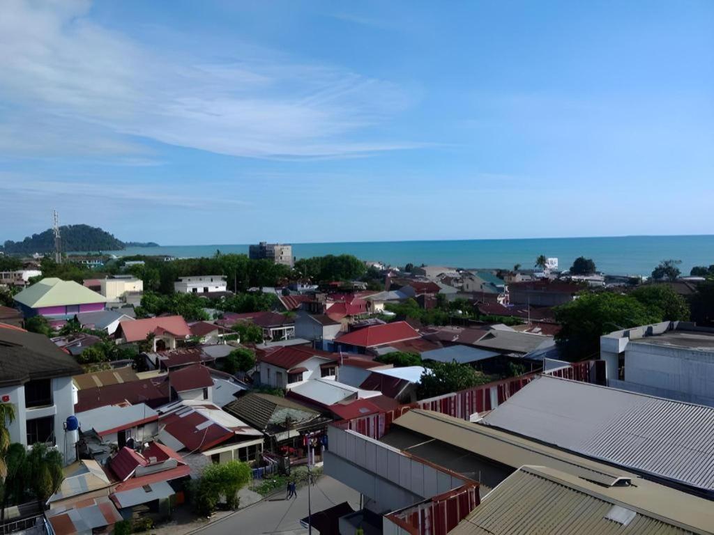 Mervit Hotel Padang  Luaran gambar
